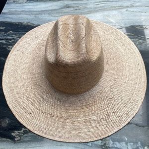 Perfect condition, NWOT lack of colors XL western wide Palma hat